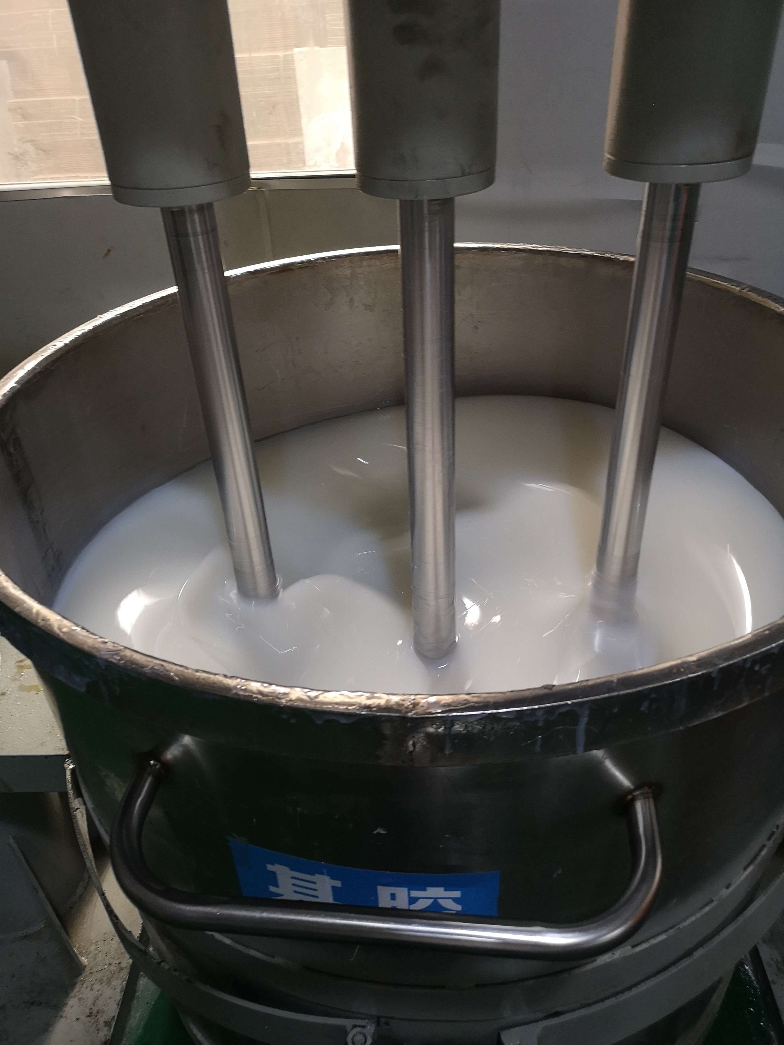 液體硅膠跟固化劑沒(méi)有攪拌均勻會(huì)有什么情況 ？